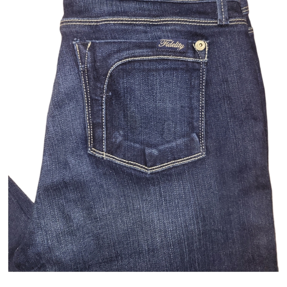 Jeans - Picture 3 of 5